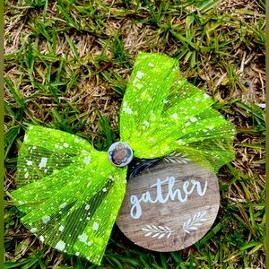 Hello Kitty Jamaican Inspo Hair Bow